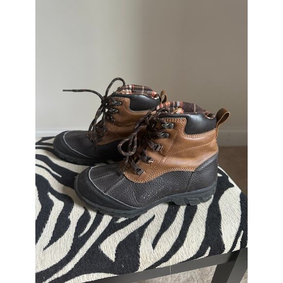 Bass kids hiking boots, size 2 - Picture 6 of 10